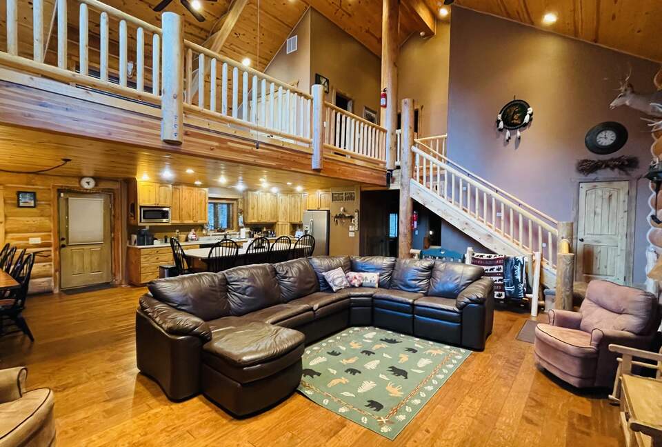 Big Bear Lodge: Spacious Escape in Tollgate Canyon near Park City - Coalville, Utah