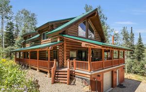 Big Bear Lodge: Spacious Escape in Tollgate Canyon near Park City - Coalville, Utah