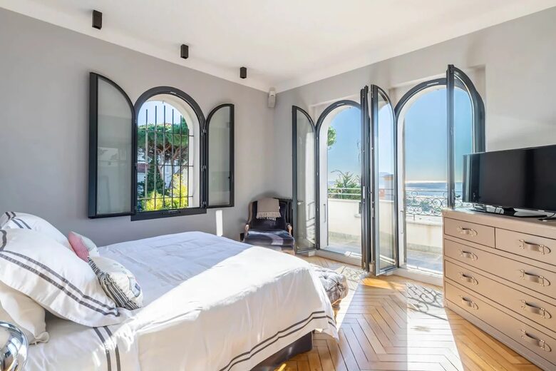 Villa Paradiso - Cannes, France
