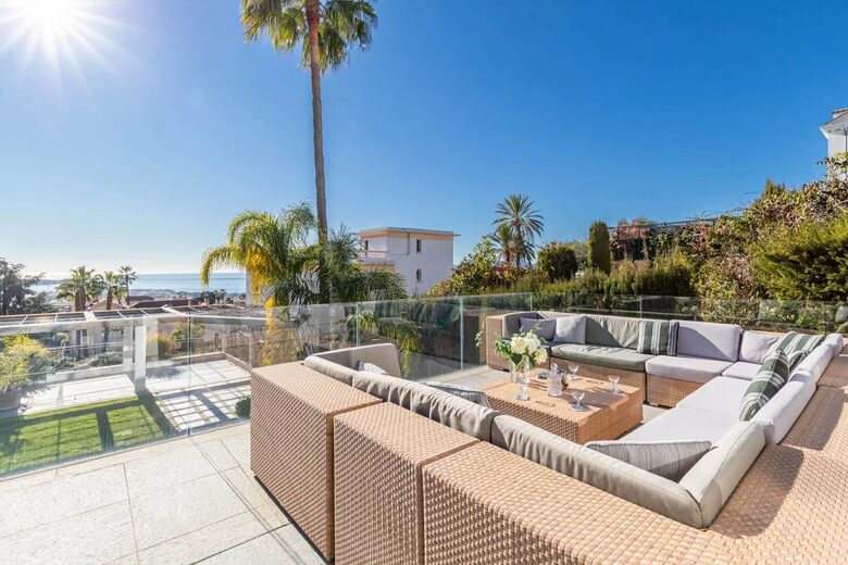 Villa Paradiso - Cannes, France