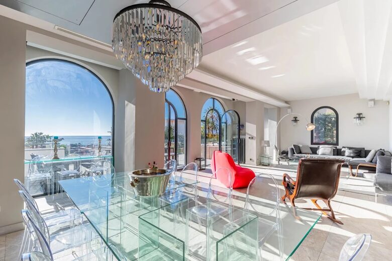Villa Paradiso - Cannes, France
