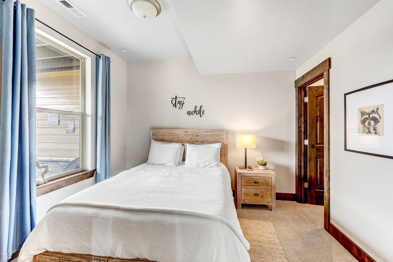 Herber City Hideaway | Beautiful views, Minutes to Park City Resorts, Hot Tub, and more! - Heber City, Utah