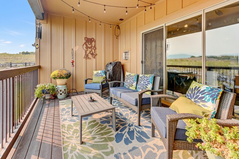 Herber City Hideaway | Beautiful views, Minutes to Park City Resorts, Hot Tub, and more! - Heber City, Utah