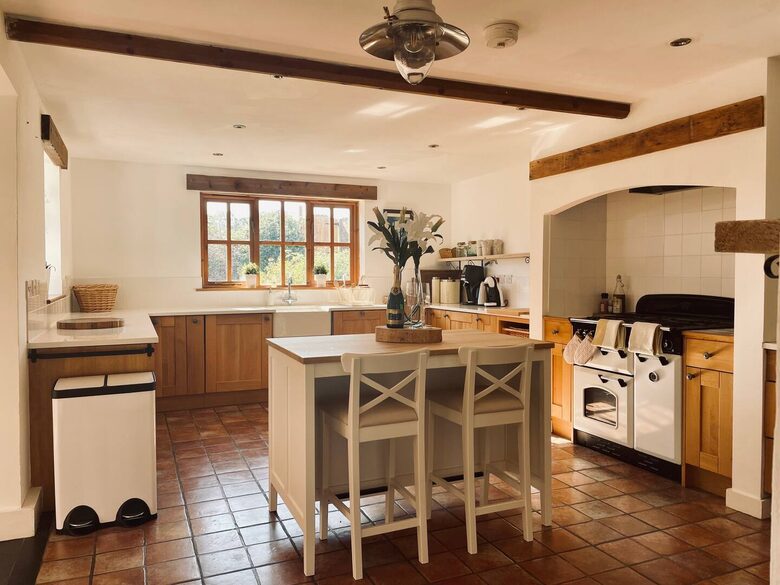 Holly Cottage Poole - Lytchett Matravers, Poole, United Kingdom