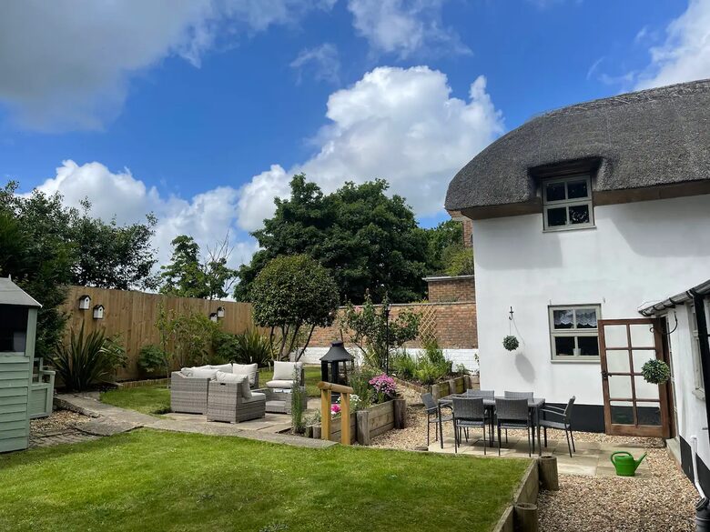 Holly Cottage Poole - Lytchett Matravers, Poole, United Kingdom