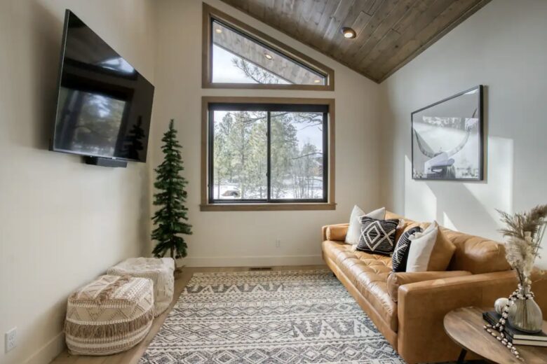 Modern Mountain Escape: Hackberry Hideaway in Show Low - Show Low, Arizona