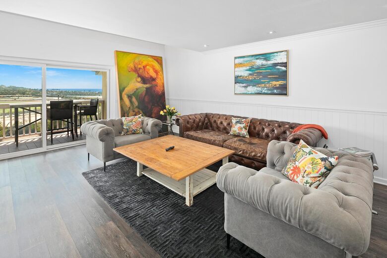 Del Mar Ocean View! Walk to the Beach! - Solana Beach, California