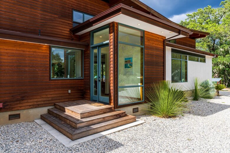 Pure Luxury: Casa Gaga Estates- Vineyard Retreat - Geyserville, California