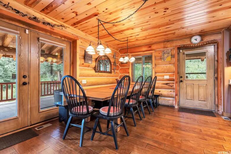 Big Bear Lodge: Spacious Escape in Tollgate Canyon near Park City - Coalville, Utah