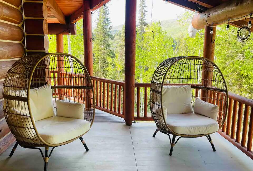 Big Bear Lodge: Spacious Escape in Tollgate Canyon near Park City - Coalville, Utah
