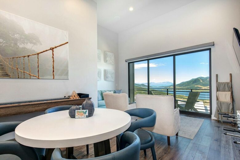 Hideout Hideaway 4BR Townhome - Hideout, Utah