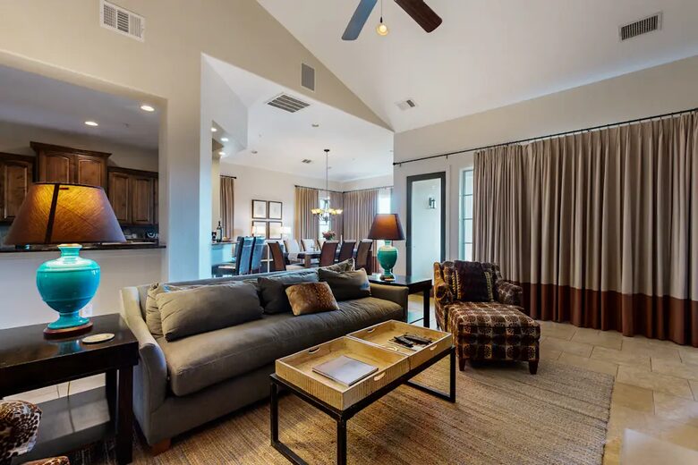 Texas Lake Luxury near Austin - Lakeway, Texas