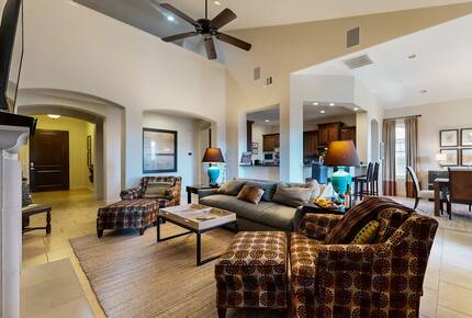 Texas Lake Luxury near Austin - Lakeway, Texas