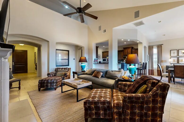 Texas Lake Luxury near Austin - Lakeway, Texas