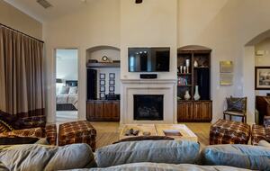 Texas Lake Luxury near Austin - Lakeway, Texas