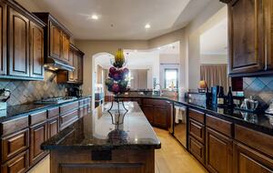 Texas Lake Luxury near Austin - Lakeway, Texas