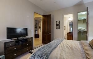 Texas Lake Luxury near Austin - Lakeway, Texas
