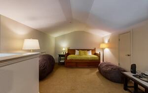 Texas Lake Luxury near Austin - Lakeway, Texas