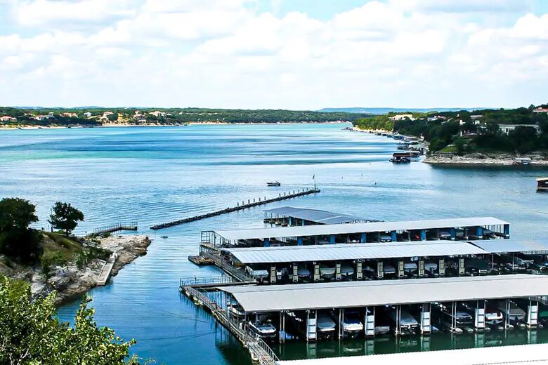 Texas Lake Luxury near Austin - Lakeway, Texas
