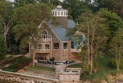 Lake Michigan Lighthouse Estate - Fennville, Michigan