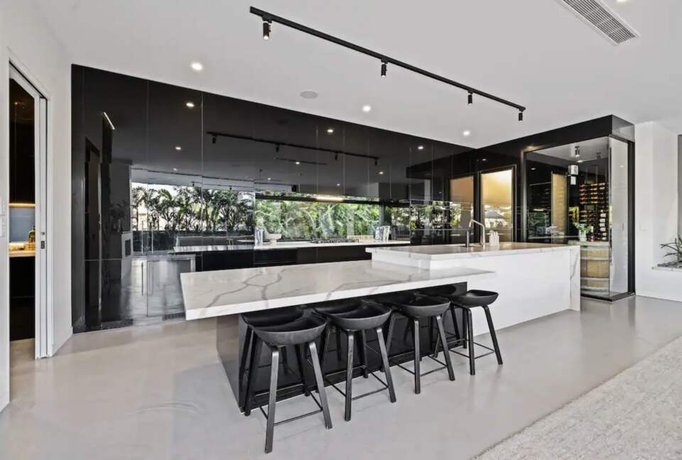 Luxury Beachside Haven | Heated Pool, Gym and Steam - Kingscliff, Australia