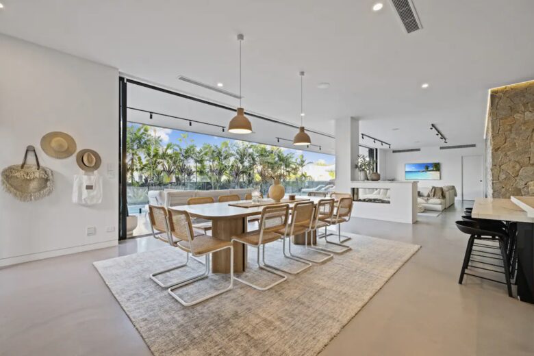 Luxury Beachside Haven | Heated Pool, Gym and Steam - Kingscliff, Australia