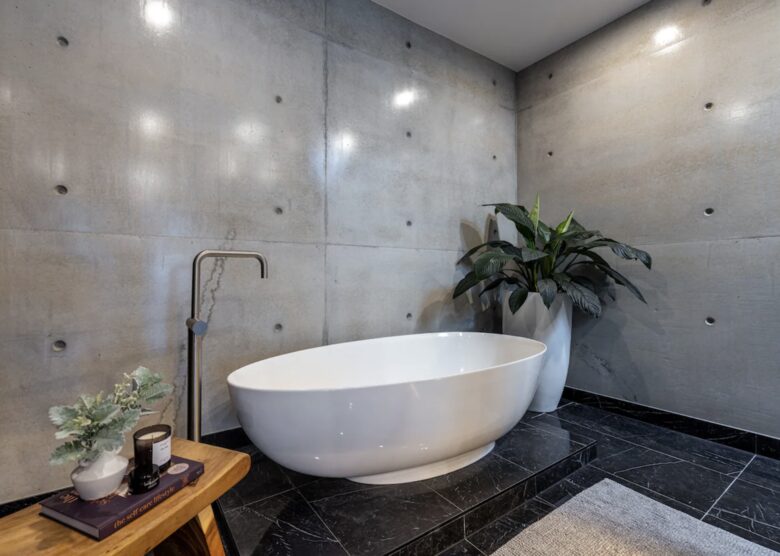 Luxury Beachside Haven | Heated Pool, Gym and Steam - Kingscliff, Australia