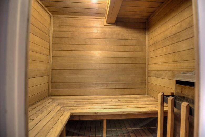 Cozy Breckenridge Condo with Mountain Views & Hot Tub Access - Breckenridge, Colorado