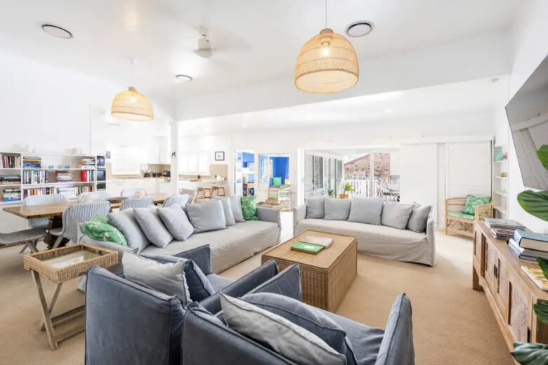 Atherstone | Large Spacious Home, Close Walk to Beaches - Yamba, Australia
