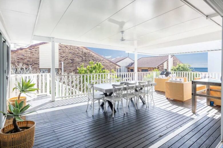 Atherstone | Large Spacious Home, Close Walk to Beaches - Yamba, Australia