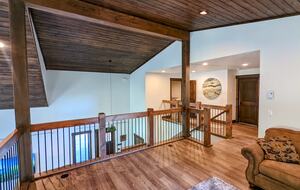Gorgeous Cabin Getaway | Steps from Lake Cascade - Donnelly, Idaho