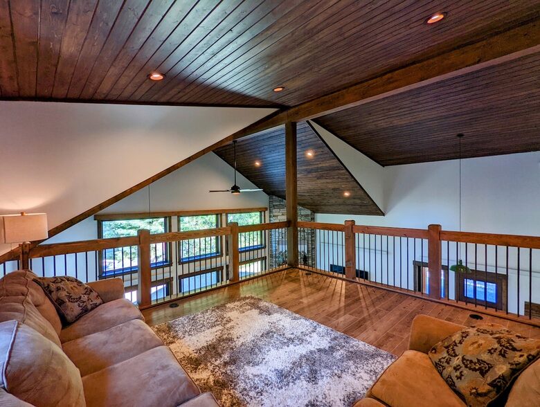 Gorgeous Cabin Getaway | Steps from Lake Cascade - Donnelly, Idaho