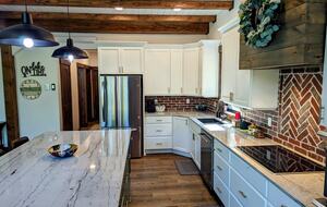 Gorgeous Cabin Getaway | Steps from Lake Cascade - Donnelly, Idaho
