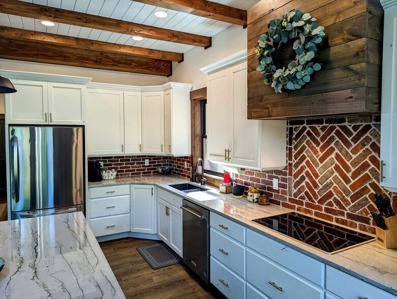 Gorgeous Cabin Getaway | Steps from Lake Cascade - Donnelly, Idaho