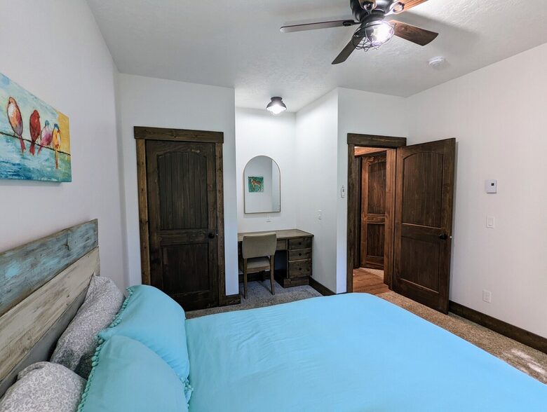 Gorgeous Cabin Getaway | Steps from Lake Cascade - Donnelly, Idaho