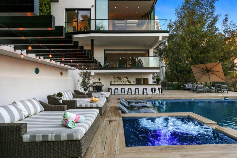 Lavish LA Modern - Franklin Hills - Los Angeles, California