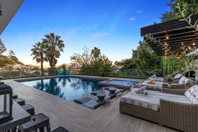 Lavish LA Modern - Franklin Hills - Los Angeles, California