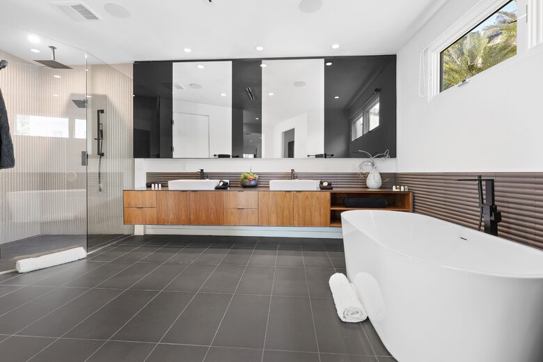 Lavish LA Modern - Franklin Hills - Los Angeles, California