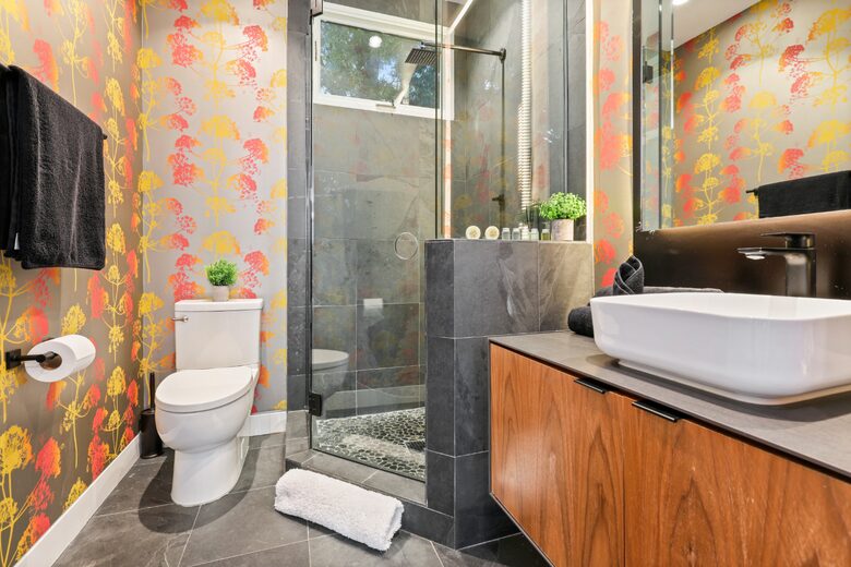 Lavish LA Modern - Franklin Hills - Los Angeles, California