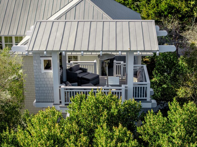 Birdseye view of Nest