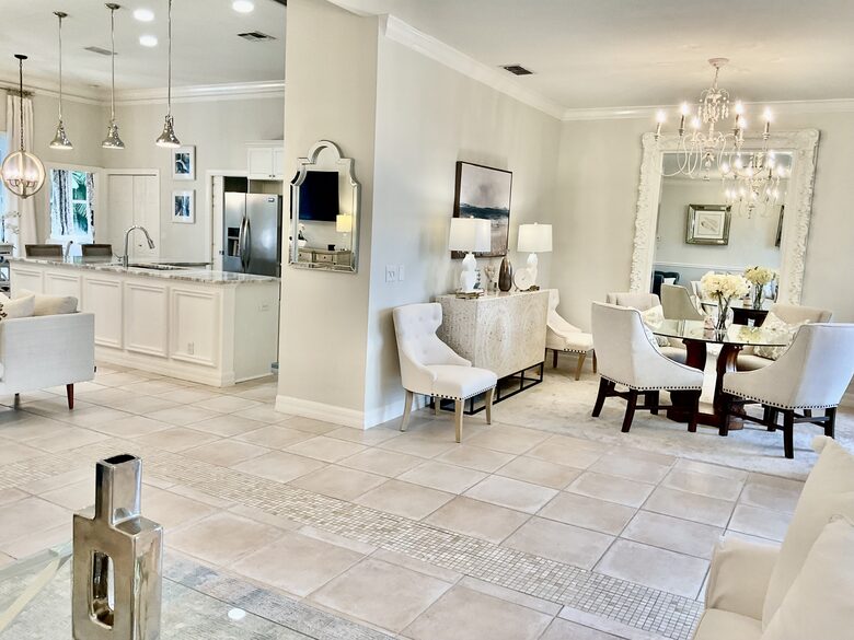 Exquisite Designer’s Home in a Prestigious Gated Community - Naples, Florida