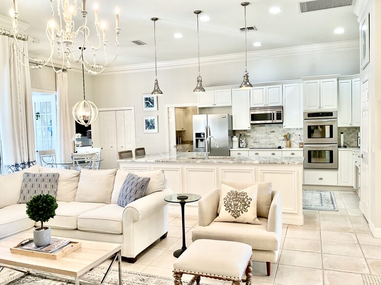 Exquisite Designer’s Home in a Prestigious Gated Community - Naples, Florida