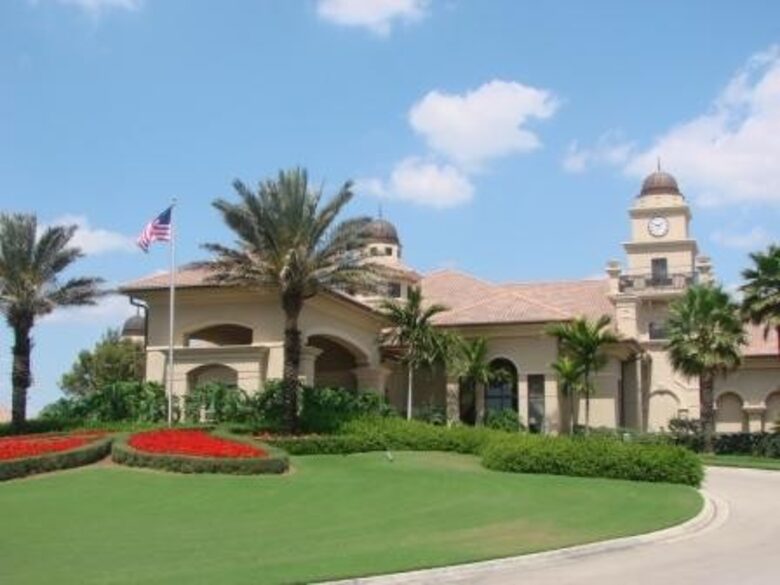 Exquisite Designer’s Home in a Prestigious Gated Community - Naples, Florida