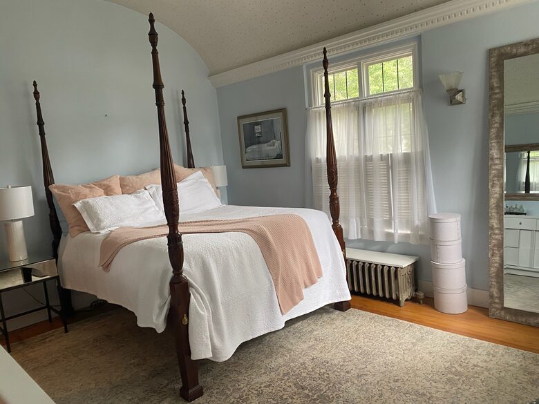 Front Queen bedroom with historic ceiling