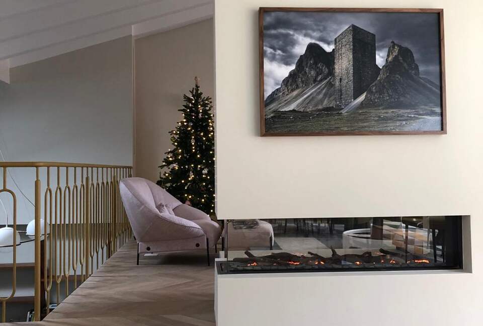 Lakeview Elegance with Modern Refinement - Riva del Garda, Italy
