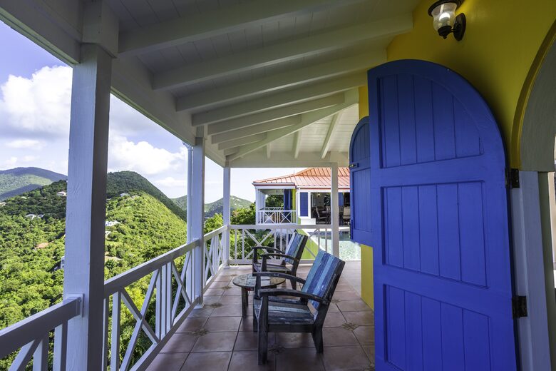Vibrant Caribbean Retreat with Breathtaking Ocean Views - Tortola, Virgin Islands, British