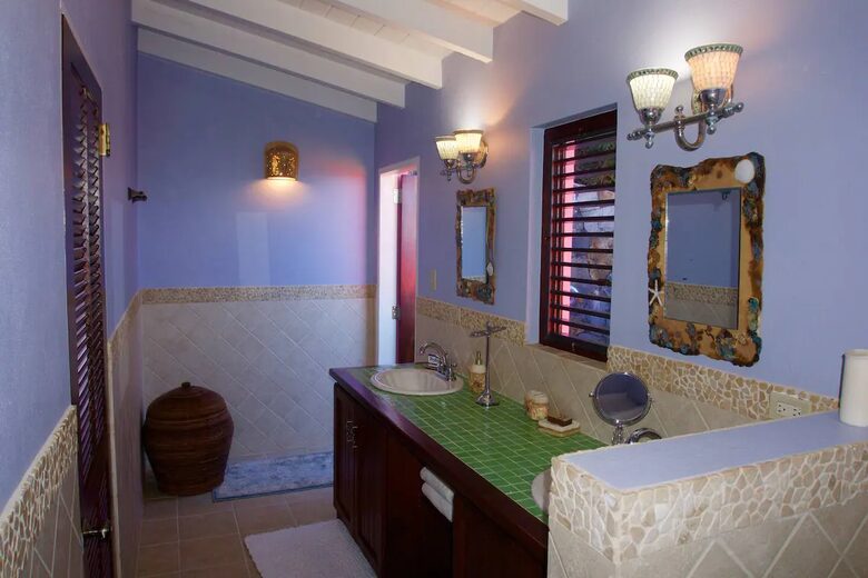 Vibrant Caribbean Retreat with Breathtaking Ocean Views - Tortola, Virgin Islands, British