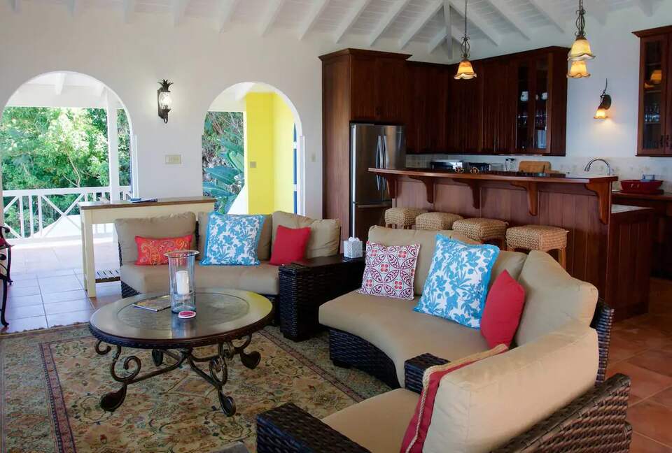 Vibrant Caribbean Retreat with Breathtaking Ocean Views - Tortola, Virgin Islands, British