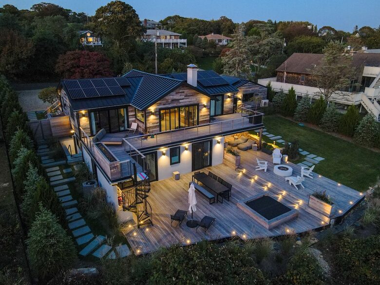 Stunning Newly Renovated Beach Home - Montauk, New York