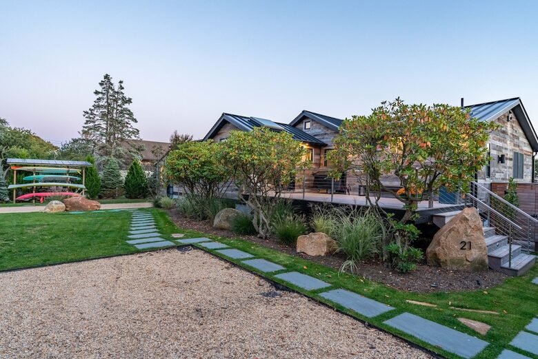 Stunning Newly Renovated Beach Home - Montauk, New York